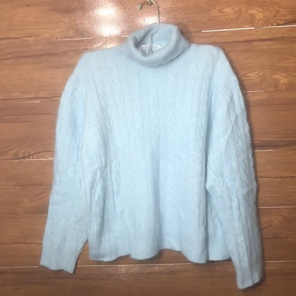 Pierre Cardin Angora rabbit hair and lambs wool blended womens sweater size M - Picture 10 of 10